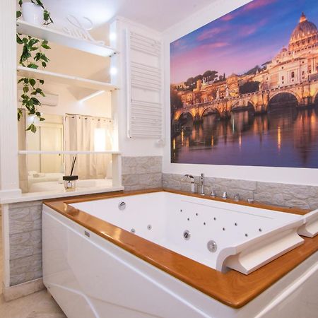 Deluxe Suite Welness Рим Екстериор снимка